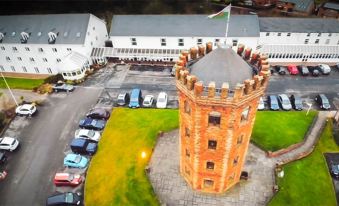 Towers Hotel & Spa - Housity