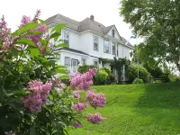 The Nelson House Bed & Breakfast Hotels in 