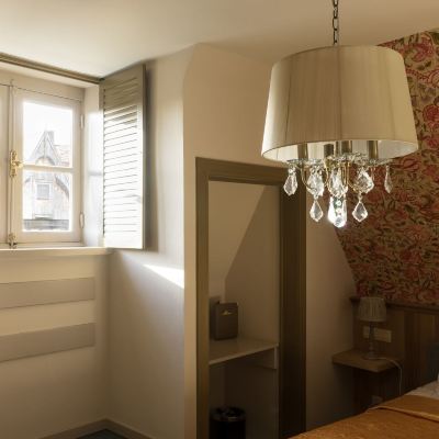 Standard Double Room Hotel Duc de Bourgogne Promo Code