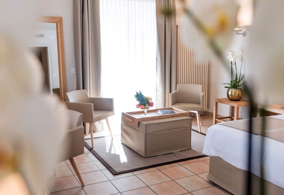 Villa Favorita - Parkhotel DeltaDeluxe Room