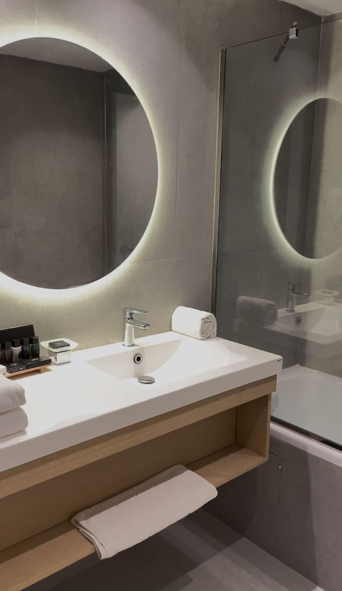 标准房，海景，4张单人床