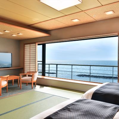 Sea Sky Tower Floor 'Gentle Breeze Pavilion Japanese-Style Bedroom' [13 Tatami] [Japanese Room] [Non-Smoking] [Ocean View] 大観荘せなみの湯 クーポン