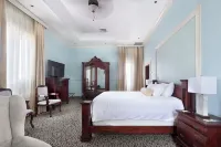 Hotel la Perla Leon Hotels in 