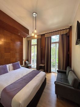 Garden View Hotel