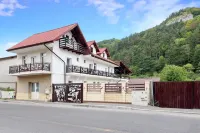 Residence Deluxe Benamino Отели в г. 