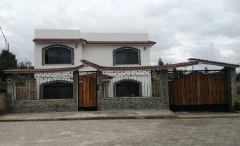 Casas Danadri, Como En Casa