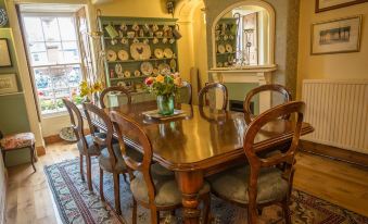 The Drovers Bed and Breakfast - Housity