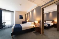 Holiday Inn Express TOULON - EST by IHG
