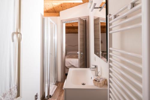 双人房（带独立浴室）