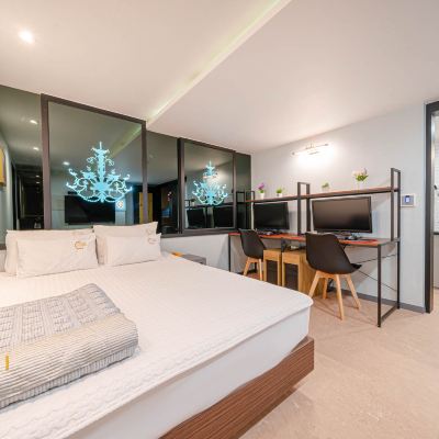 하이엔드 2 Pcs (룸 랜덤 제공, 넷플릭스 시청 가능) Busan Sasang Gem 쿠폰