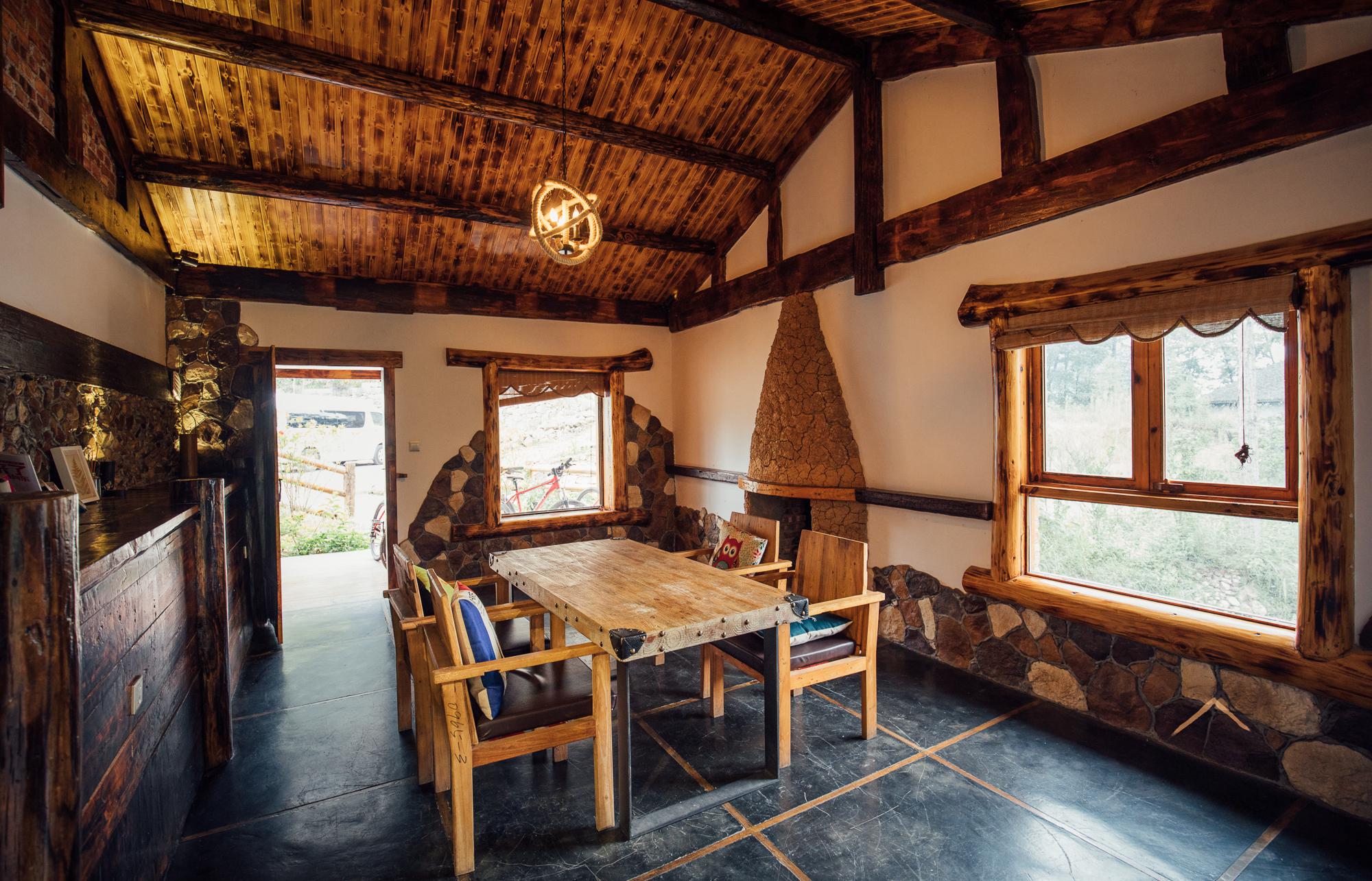 月亮家庭套房·壁爐