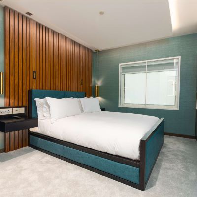 Junior Suite Middle Eight Promo Code
