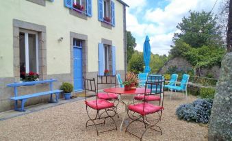 Laura's Chambres d'Hôtes - Housity
