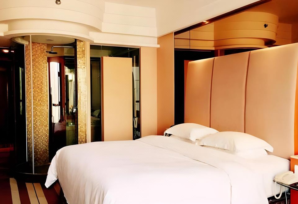 现代景·雅致大床房