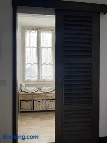 小屋带湖景和桑拿