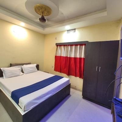 Deluxe Double Room Goroomgo Gouri Palace Puri Promo Code