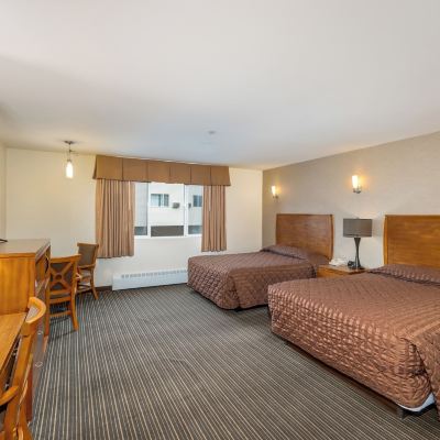 Deluxe Double Room, 2 Queen Beds, Non Smoking, Jetted Tub Breeze Inn Motel Promo Code