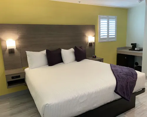 Worthington of Logan Hotels in Logan