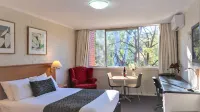 Parkview Motor Inn and Apartments