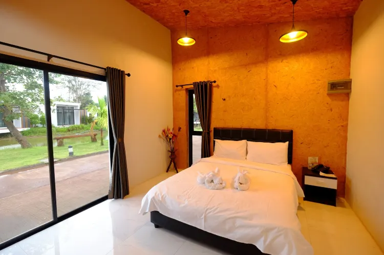 ห้องสแตนดาร์ด เตียงใหญ่ 1 เตียง