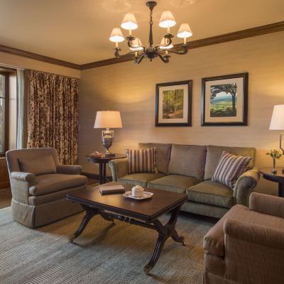 King Suite The Sewanee Inn Promo Code