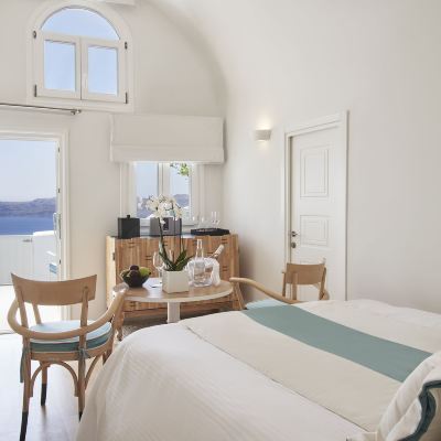 高端套房 基里尼温泉套房酒店-立鼎世酒店集團優惠