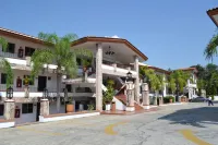 María Isabel Colima Hotels in 