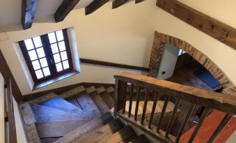 Chambres d'hôtes Domaine De La Jonquière, Bouloire - Housity