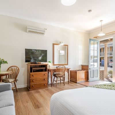 Deluxe King Room Ballina Heritage Inn Promo Code