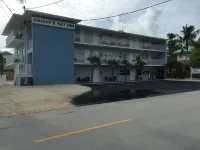 Knight's Key Suites