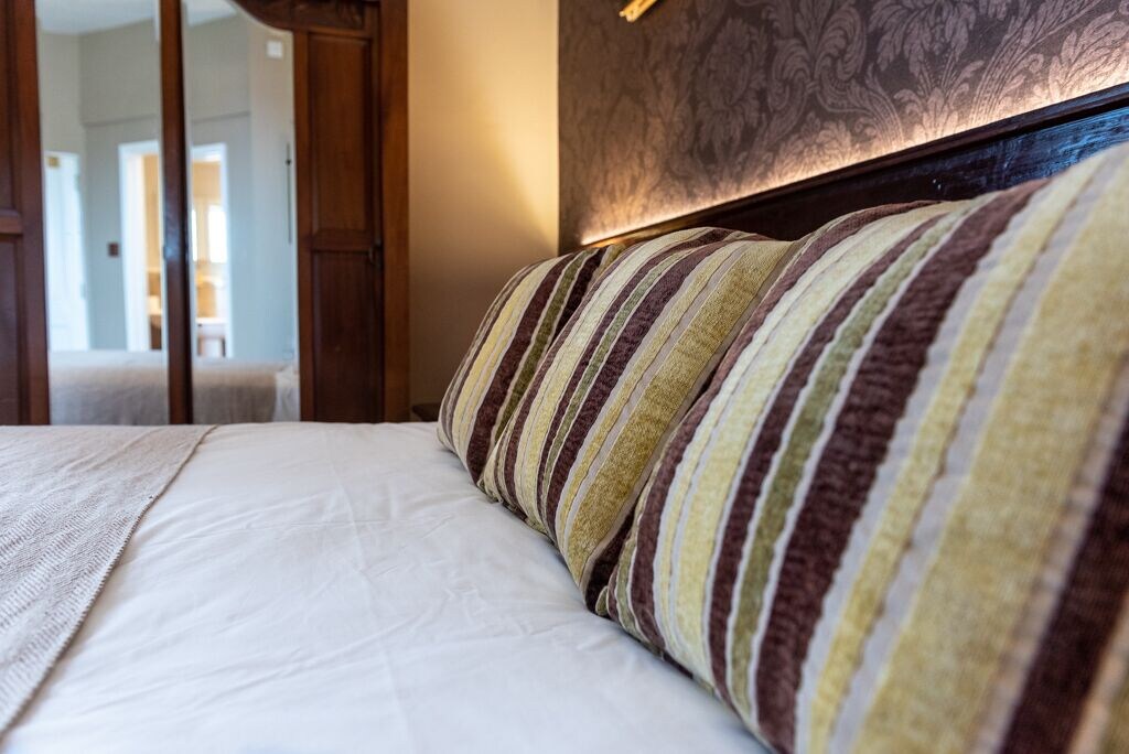 标准双人间 - 带连接浴室