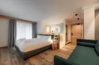 Spires Hotel