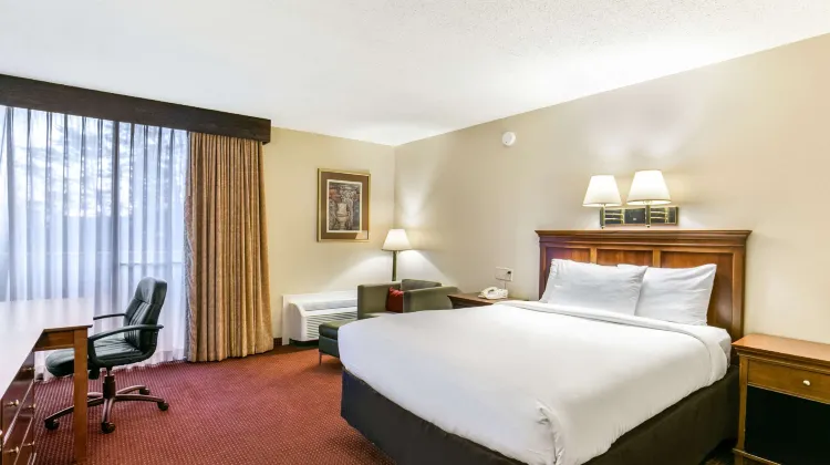 ラマダ BWI エアポート アランデル ミルズ ホテル 部屋