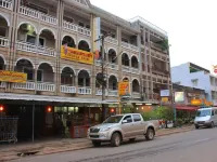 Lankham Hotel Hôtels à : Paksé