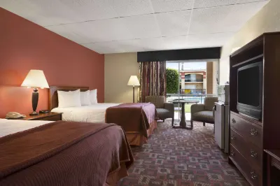 Howard Johnson by Wyndham Oklahoma City Airport/ Fairgrounds Hotel di 