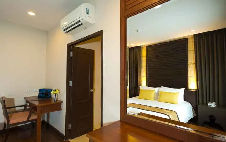 Sirarun Pool Access Villa