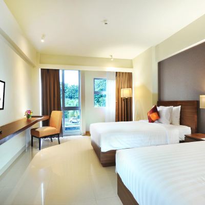 Deluxe Twin Room Discovery Ancol Promo Code