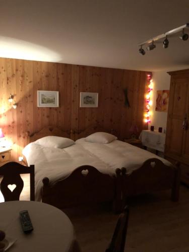 双人或双床房享有园景