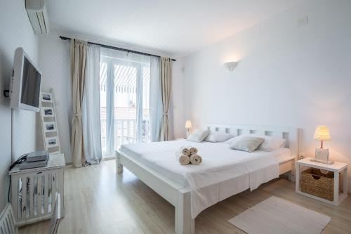 带露台的一室公寓