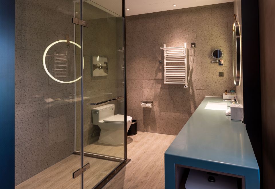 温泉高级大床房