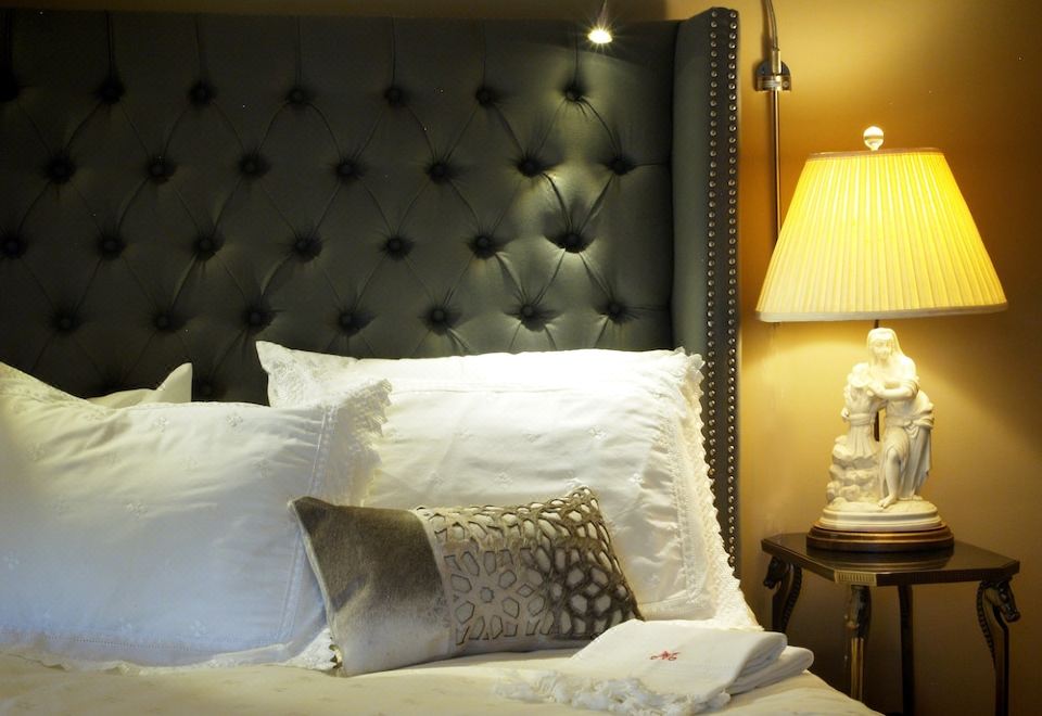 華麗客房， 1 張大床， 無煙房， 城市景觀