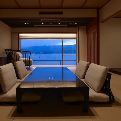 和風エグゼクティブレイクビュールーム(浴室) 望湖楼 クーポン