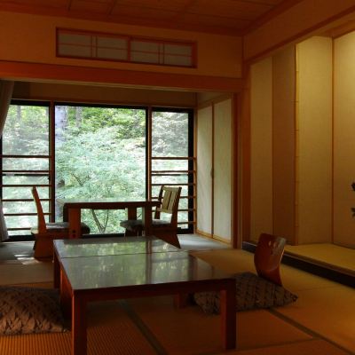 2F[Moe Huang]10 Tatami Mats with Wide Rim[Japanese Room][Non-Smoking][Mountain View]