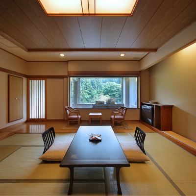Japanese-Style Room With Semi Open-Air Lie-down Bath 銀山温泉　仙峡の宿　銀山荘 クーポン