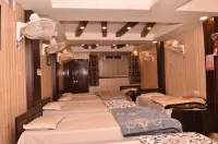 Goroomgo Comfort Hostel Charbagh Lucknow