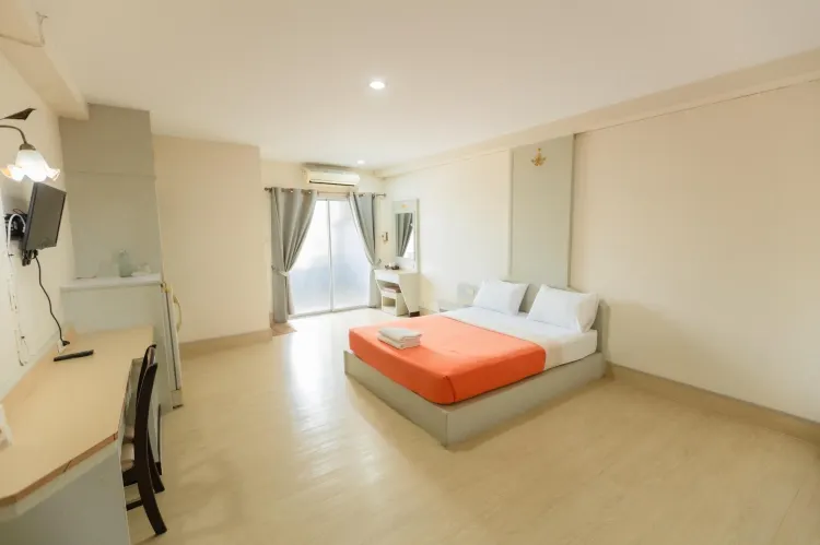 ห้องสแตนดาร์ด เตียงใหญ่ 1 เตียง