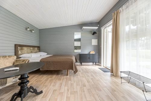 Ramios bit?s One-Bedroom House