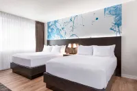 Holman Riverfront Park Hotel Salem,Tapestry Collection by Hilton Hotels in 