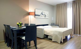 Apartahotel & Spa Jacetania - Housity