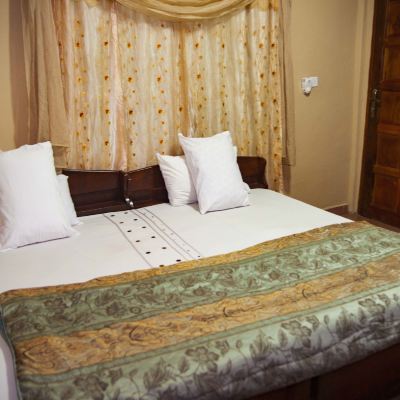 Double Room with Double Bed Skyways Hotel Promo Code
